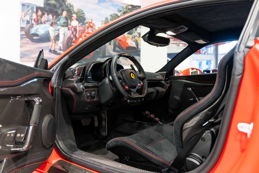Ferrari 458 Speciale LHD