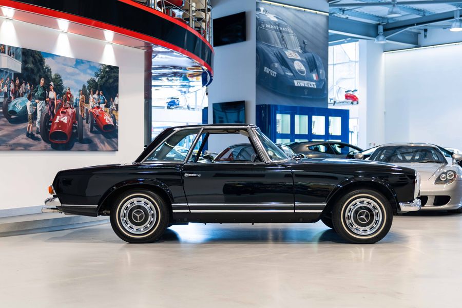 Mercedes-Benz 280 SL