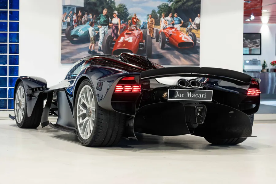 Aston Martin Valkyrie