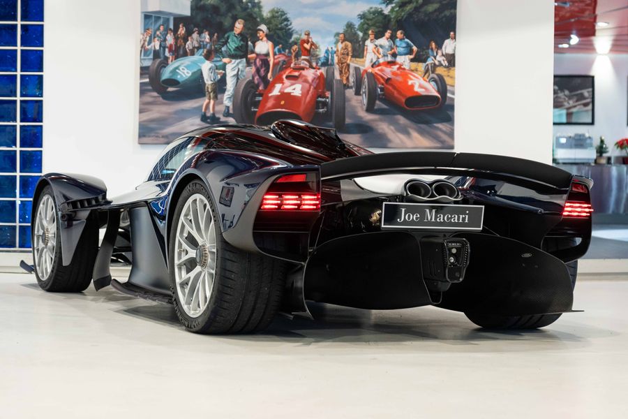Aston Martin Valkyrie