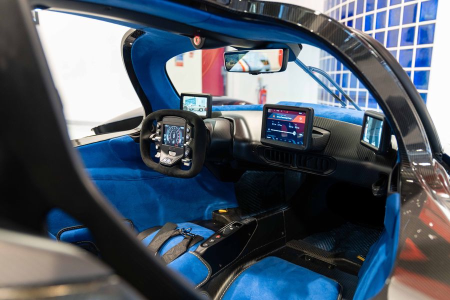Aston Martin Valkyrie