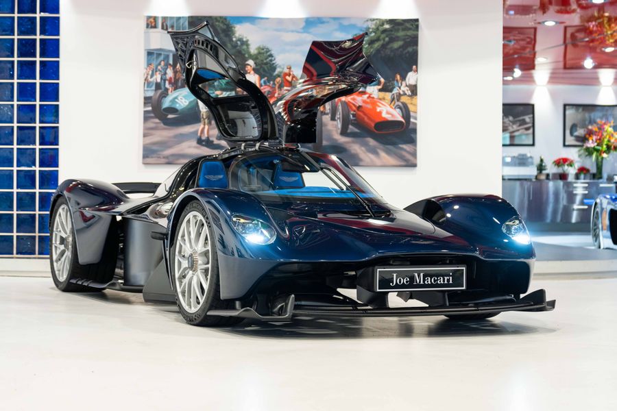 Aston Martin Valkyrie