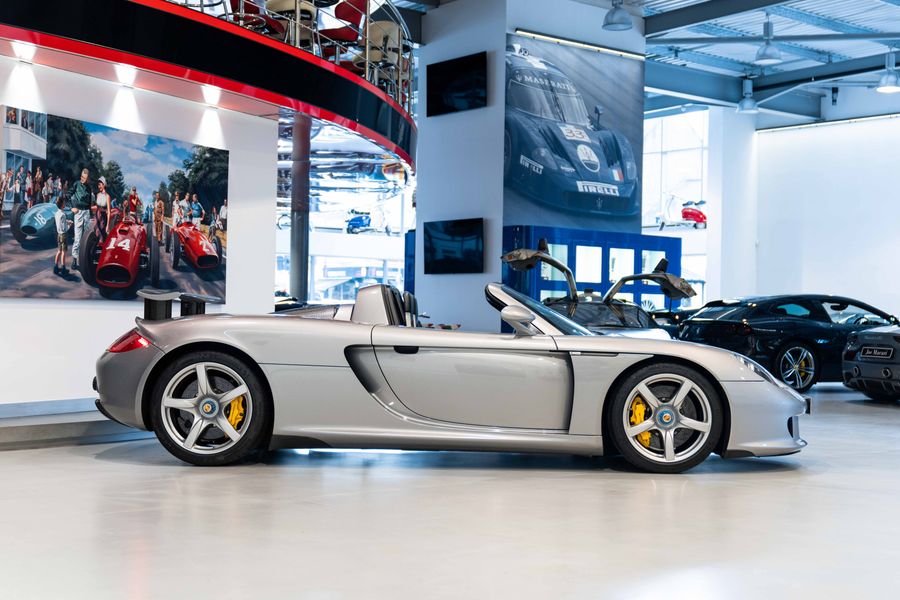 Porsche Carrera GT