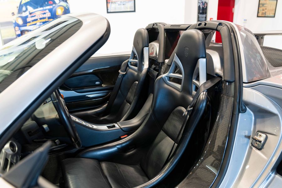 Porsche Carrera GT