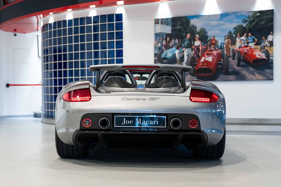 Porsche Carrera GT