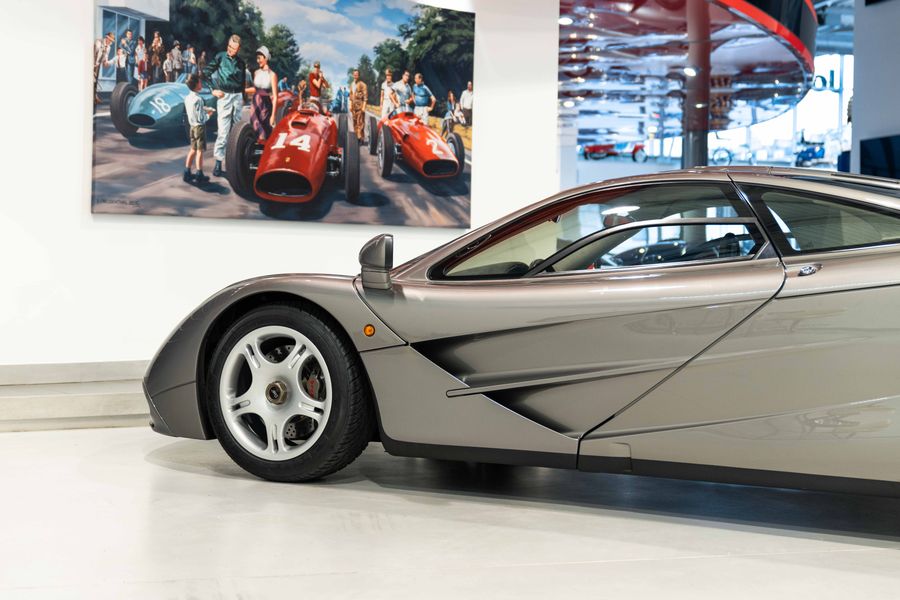 McLaren F1