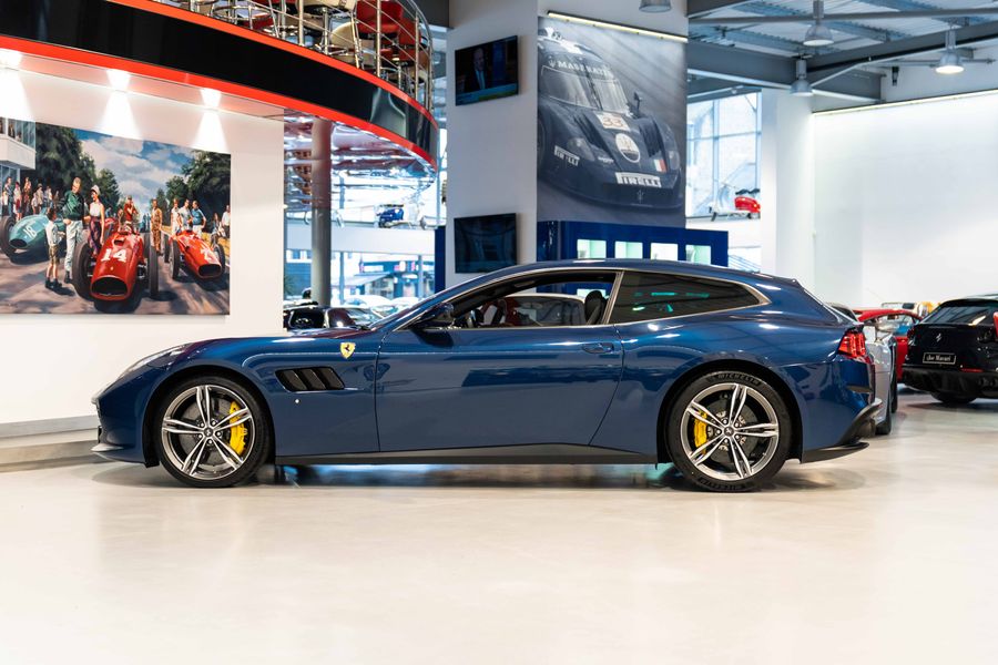 Ferrari GTC4 Lusso