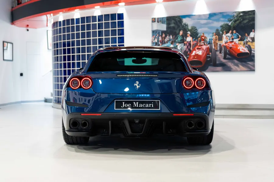 Ferrari GTC4 Lusso