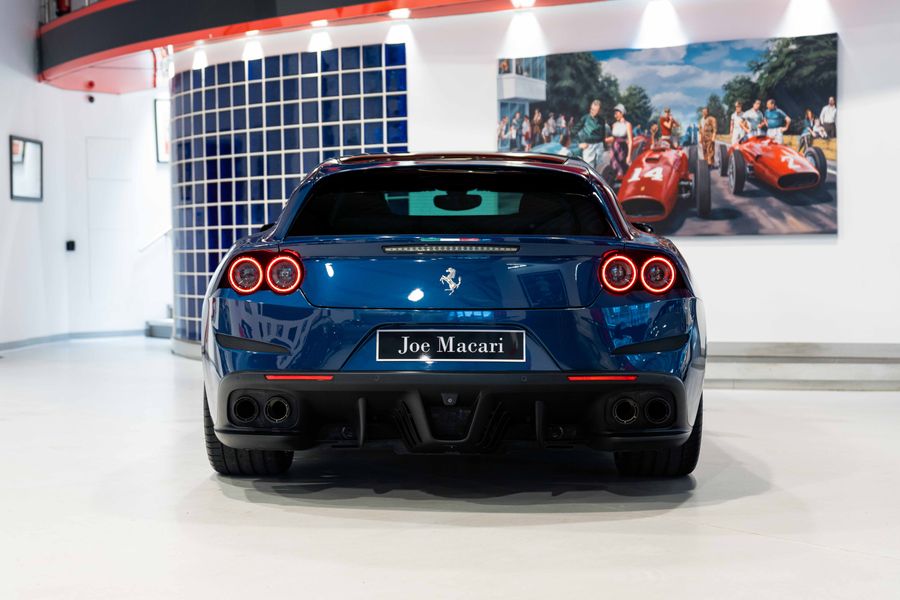 Ferrari GTC4 Lusso