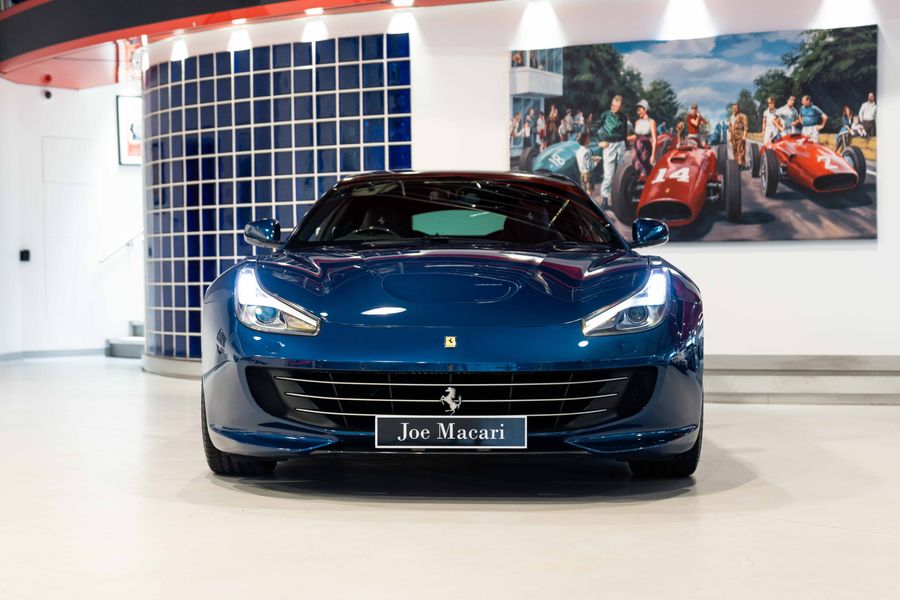Ferrari GTC4 Lusso