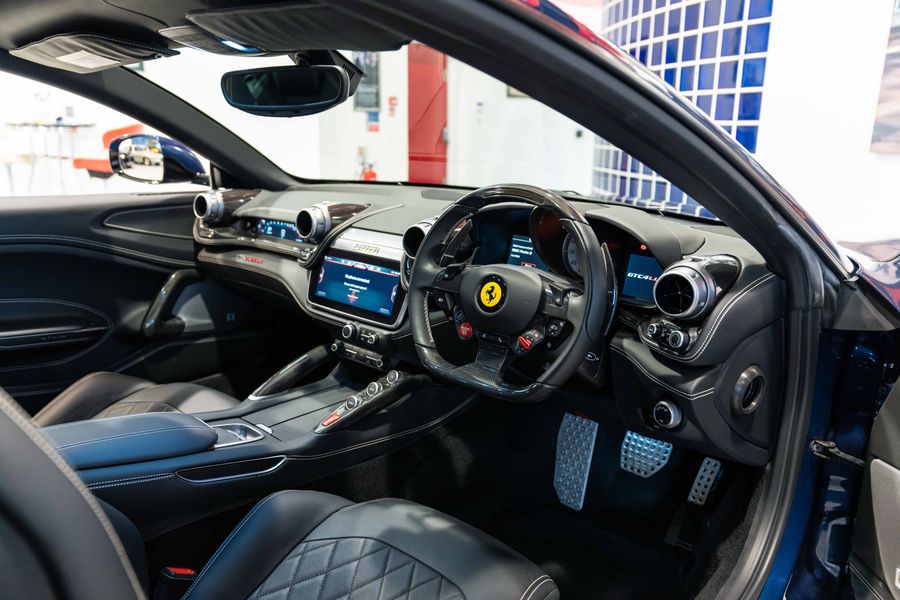 Ferrari GTC4 Lusso