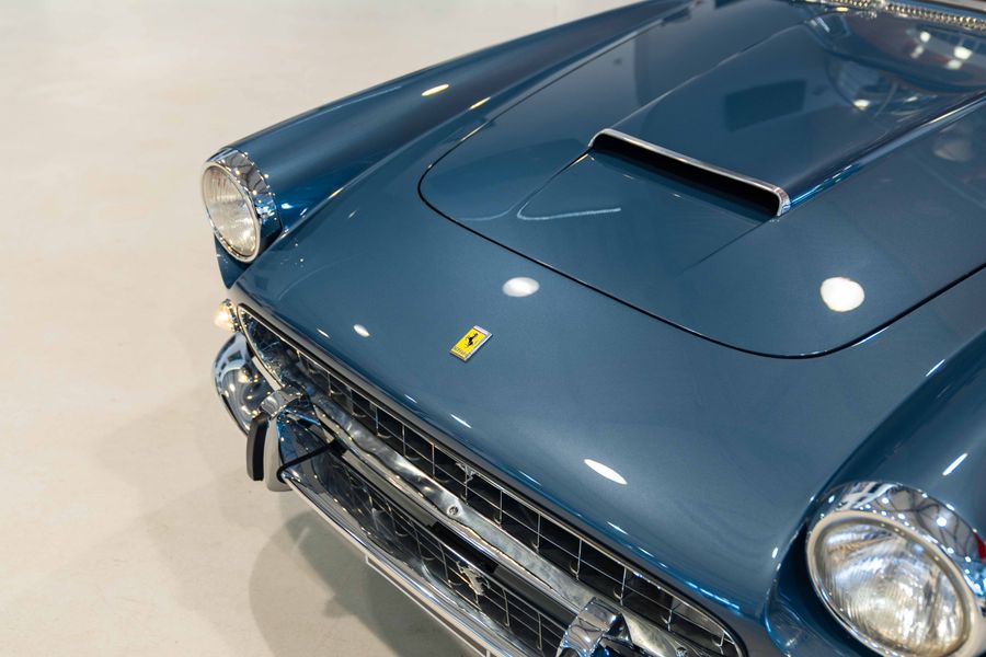 Ferrari 250 GT PF Cab Series II