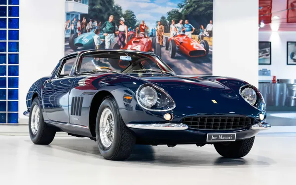 Ferrari 275 GTB 6C Alloy Long Nose