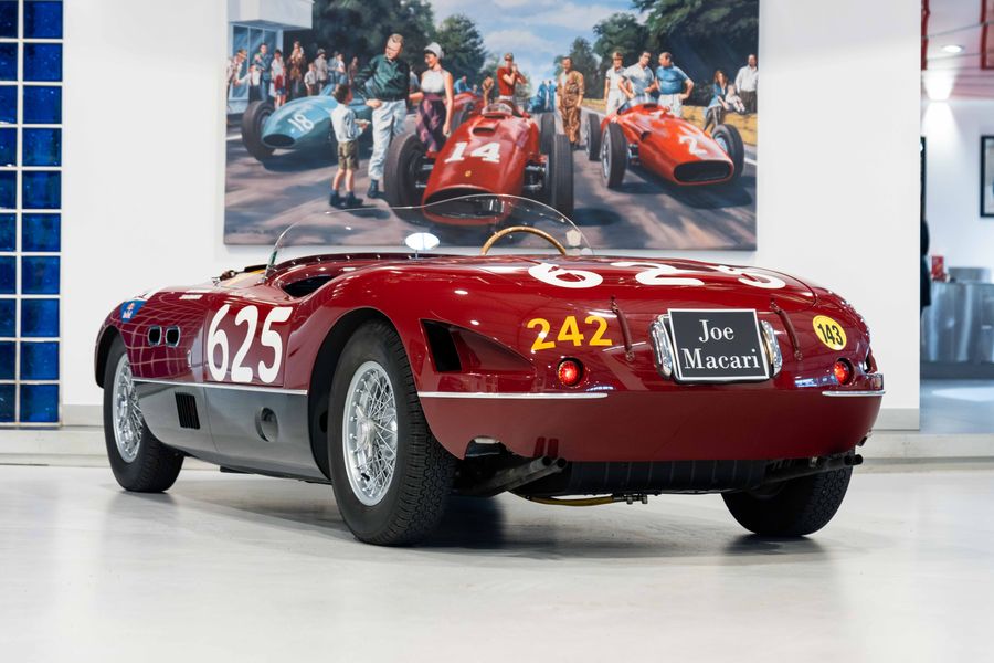 Ferrari 250MM Vignale Spyder Series II
