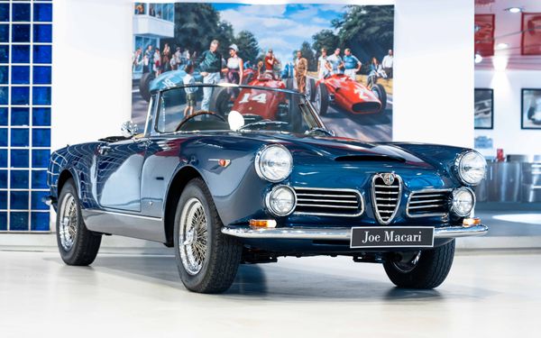 Alfa Romeo 2600 Spider RHD