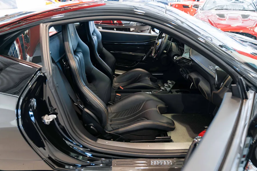 Ferrari 458 Speciale LHD