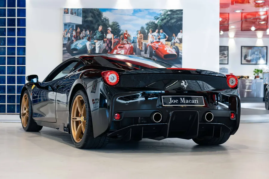 Ferrari 458 Speciale LHD