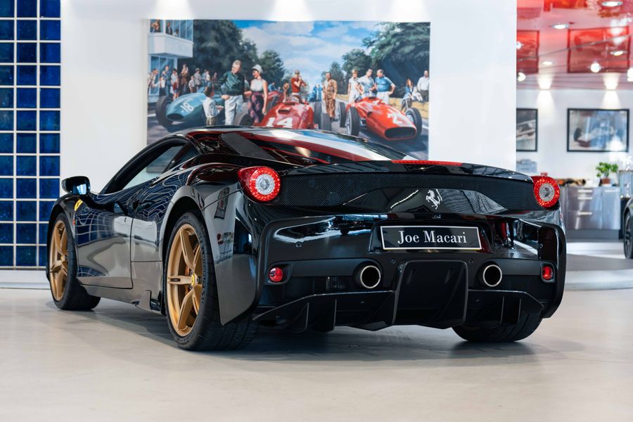 Ferrari 458 Speciale LHD