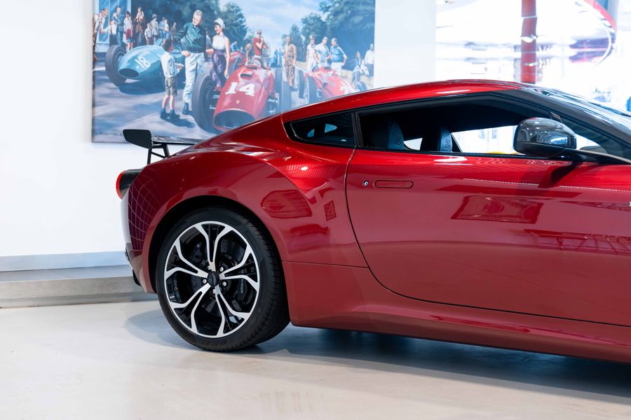 Aston Martin V12 Vantage Zagato RHD