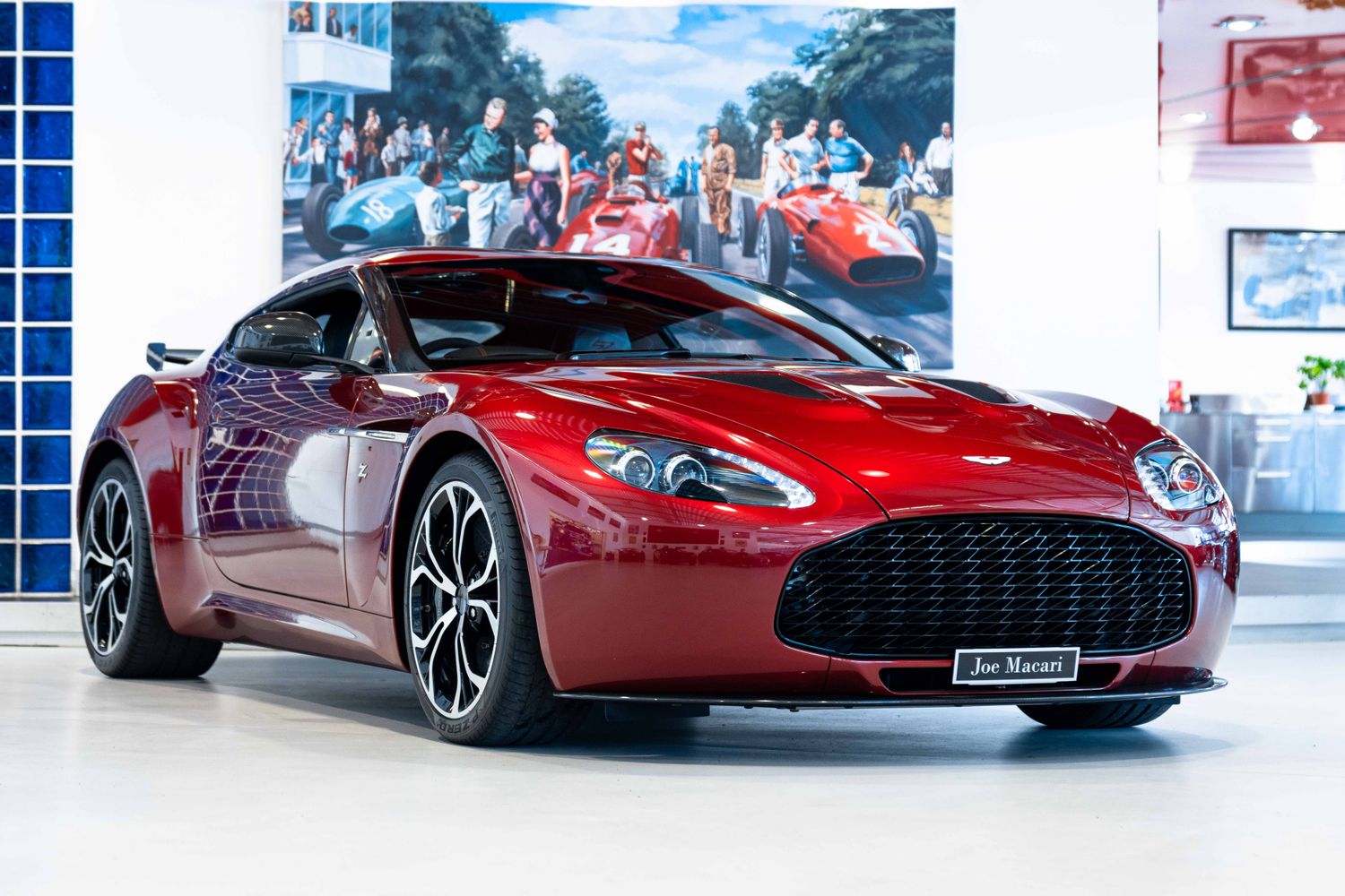 Aston Martin V12 Vantage Zagato RHD