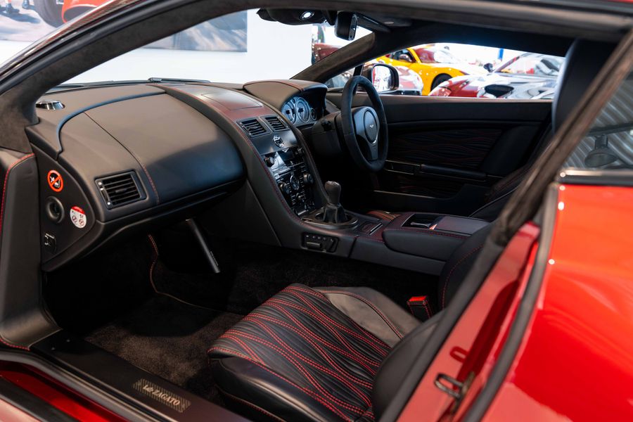 Aston Martin V12 Vantage Zagato RHD