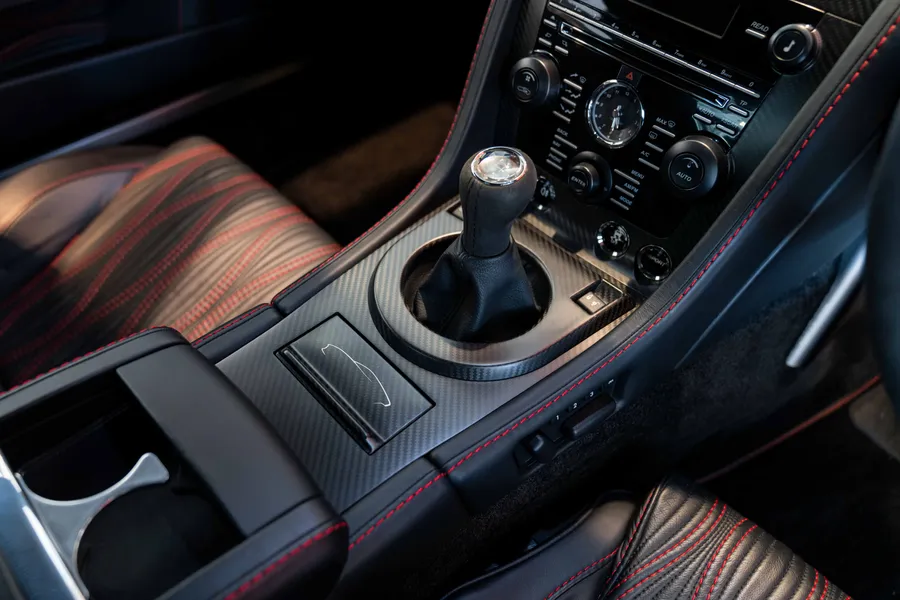 Aston Martin V12 Vantage Zagato RHD