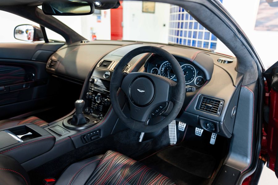 Aston Martin V12 Vantage Zagato RHD