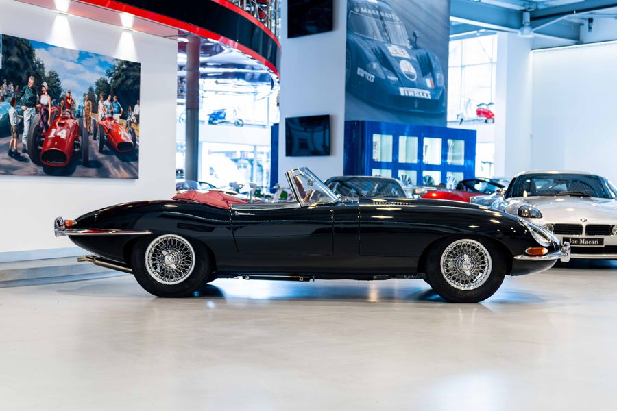 Jaguar E-Type Series 1 Roadster