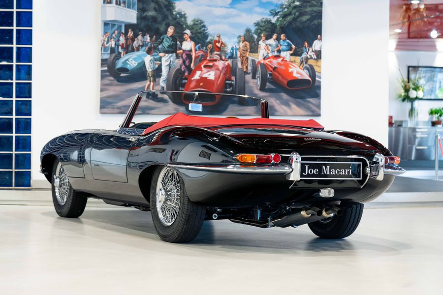 Jaguar E-Type Series 1 Roadster