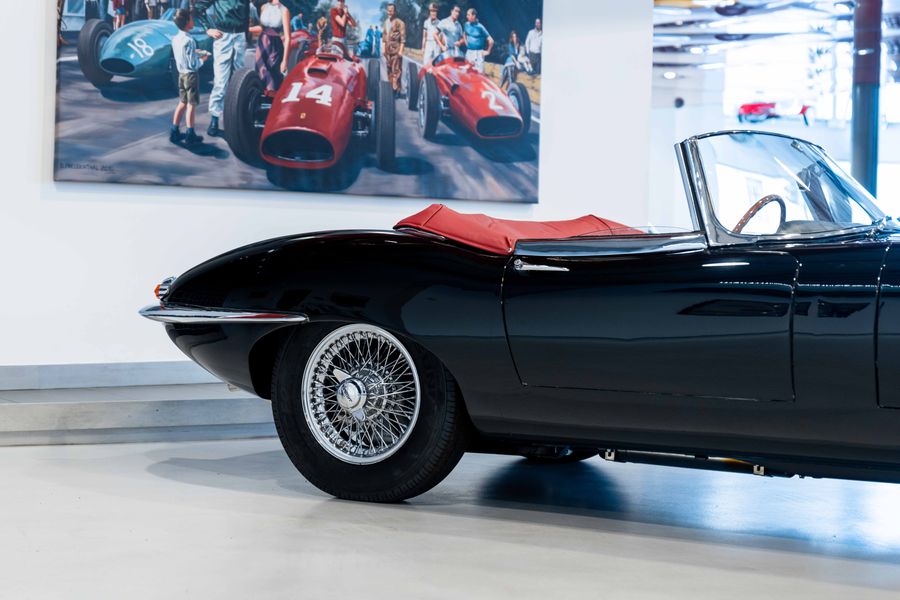 Jaguar E-Type Series 1 Roadster