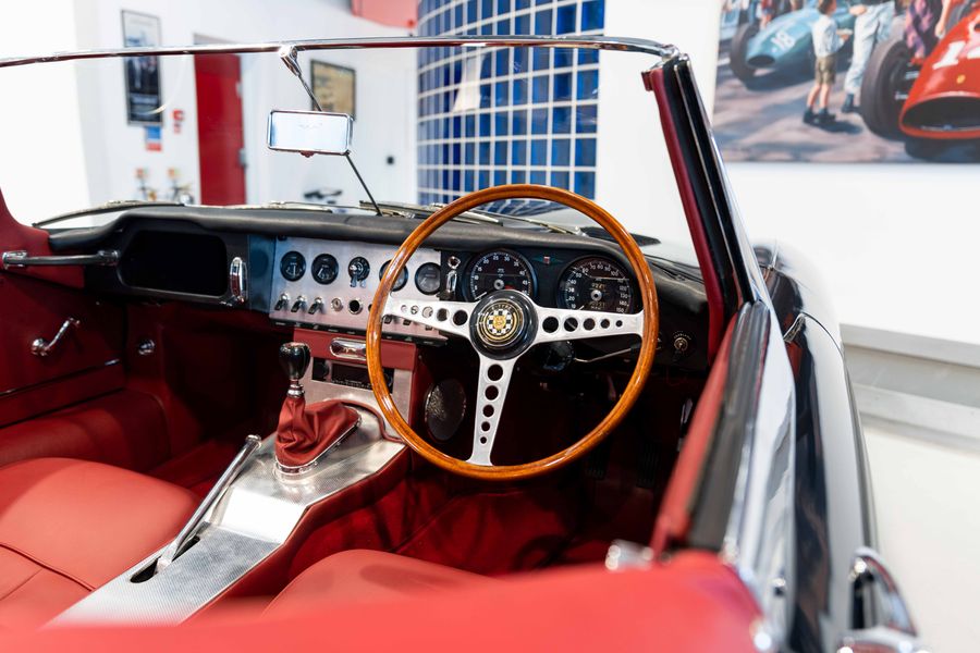 Jaguar E-Type Series 1 Roadster