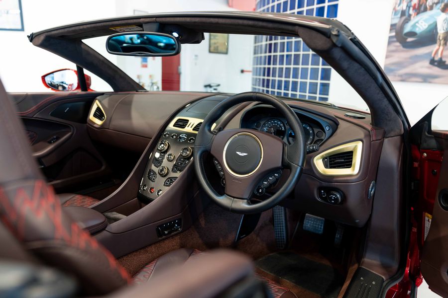 Aston Martin Vanquish Zagato Volante