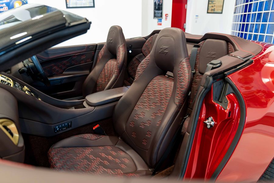 Aston Martin Vanquish Zagato Volante