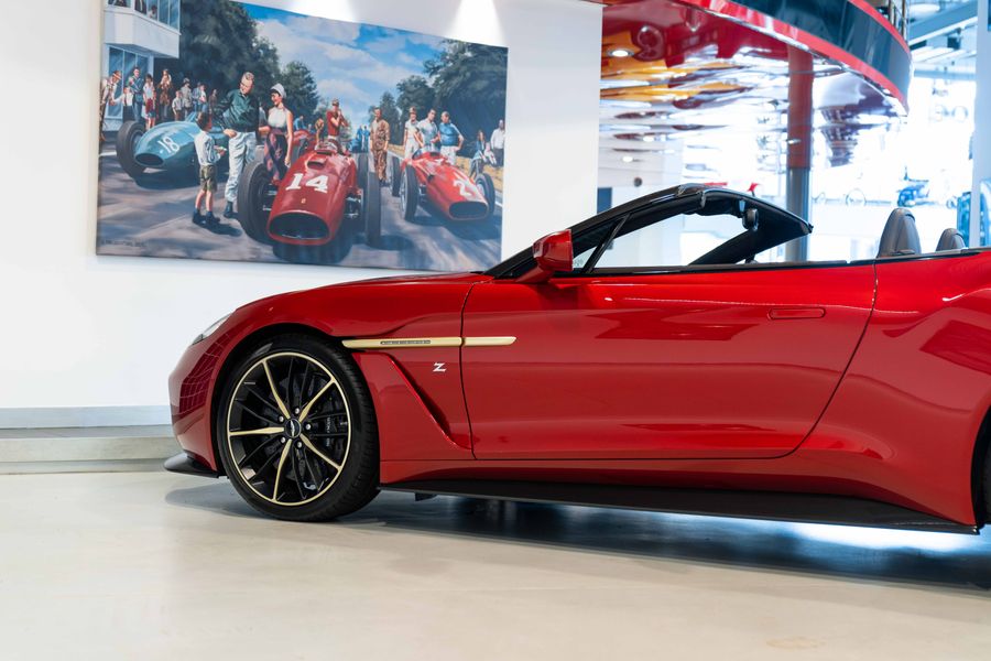 Aston Martin Vanquish Zagato Volante