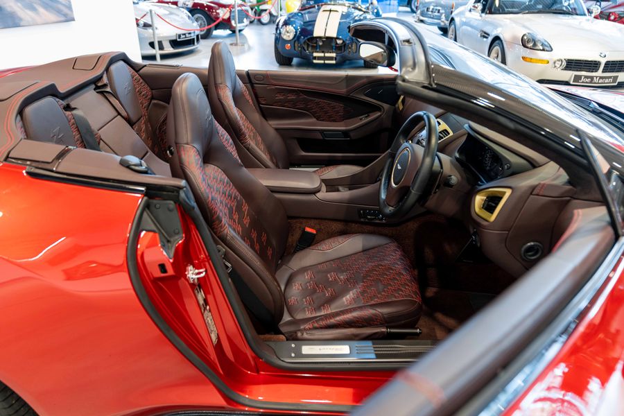 Aston Martin Vanquish Zagato Volante