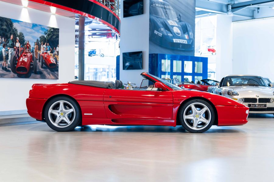 Ferrari F355 Spider