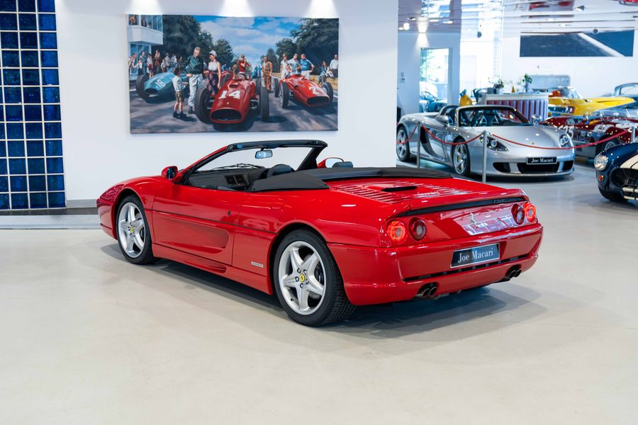 Ferrari F355 Spider