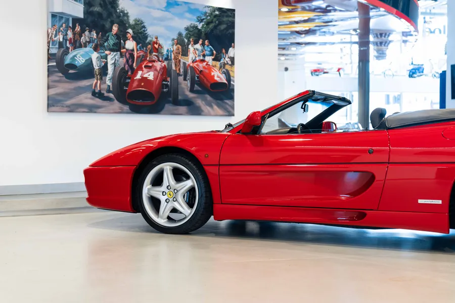 Ferrari F355 Spider