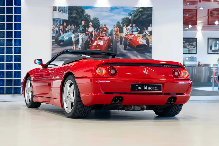 Ferrari F355 Spider