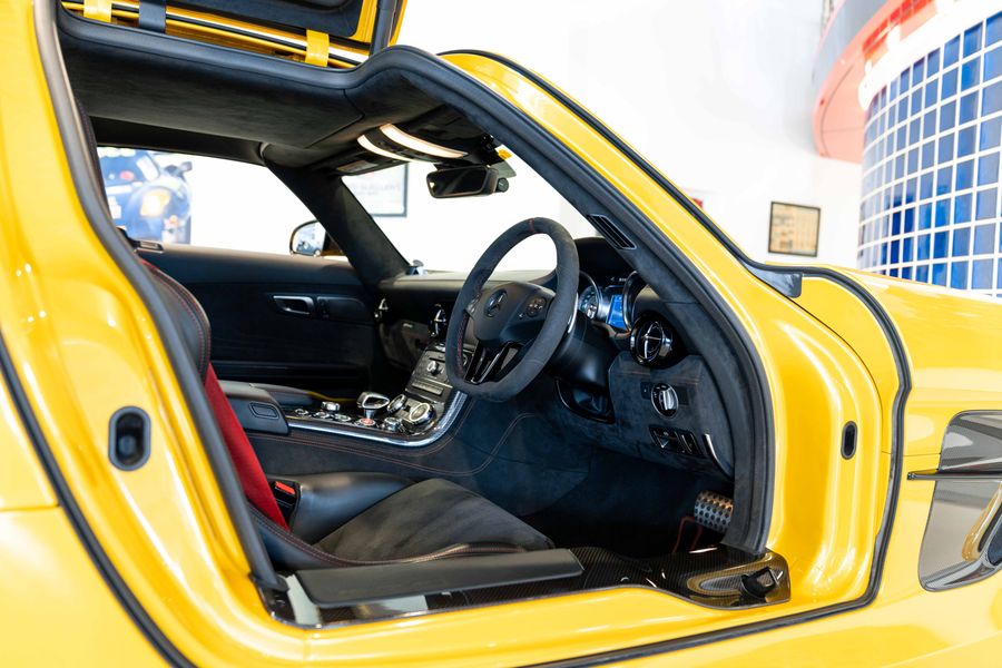 Mercedes-Benz SLS Black Series