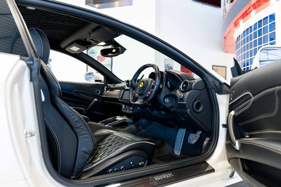 Ferrari FF