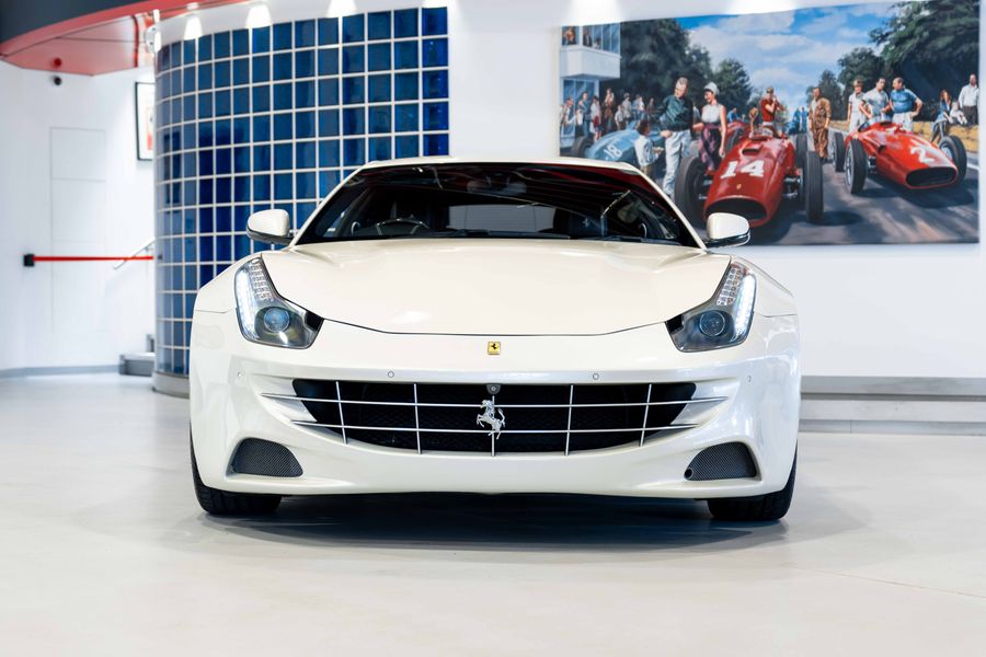 Ferrari FF
