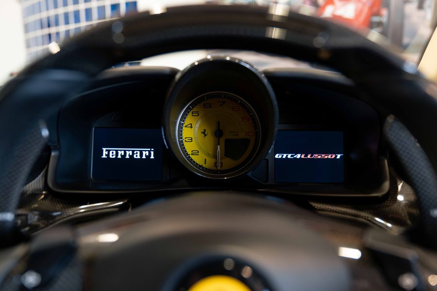 Ferrari GTC4 Lusso T