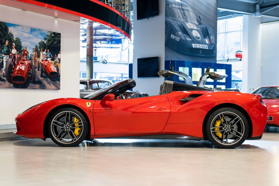 Ferrari 488 Spider