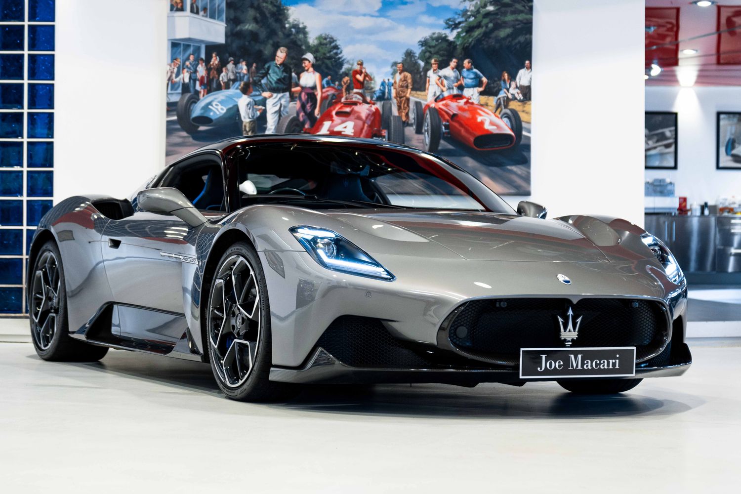 Maserati MC20