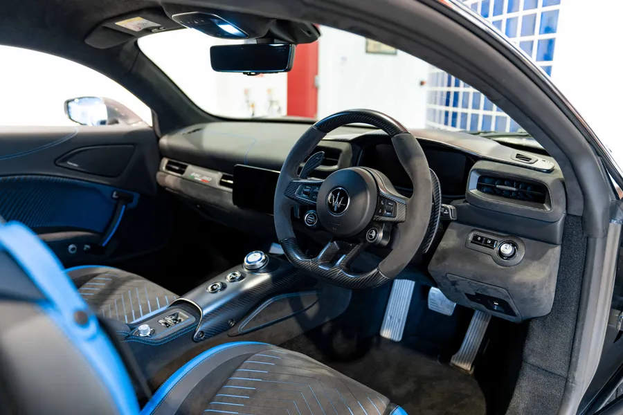 Maserati MC20