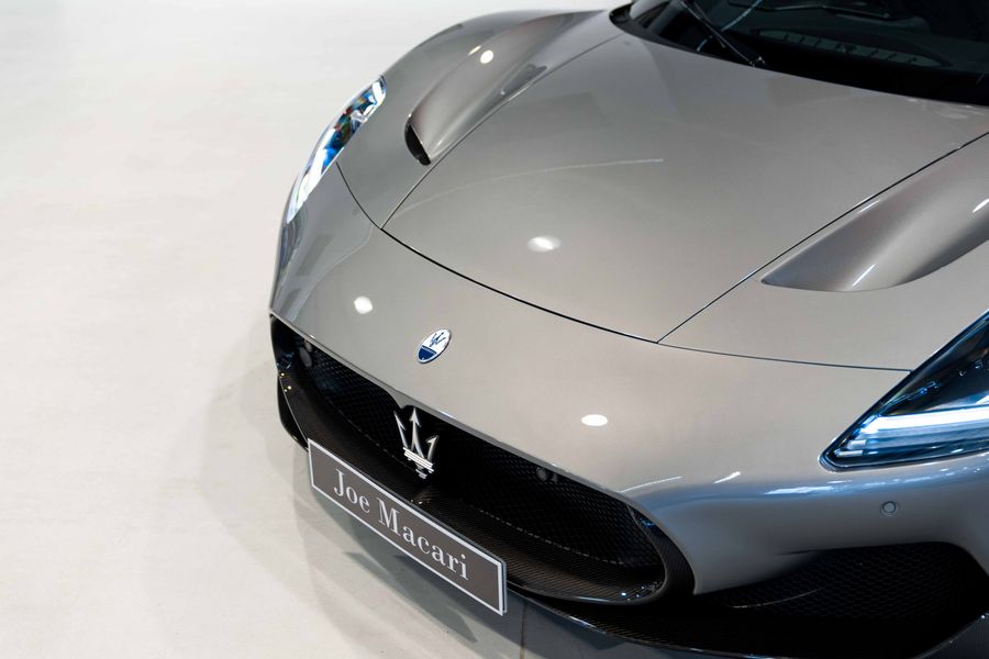 Maserati MC20