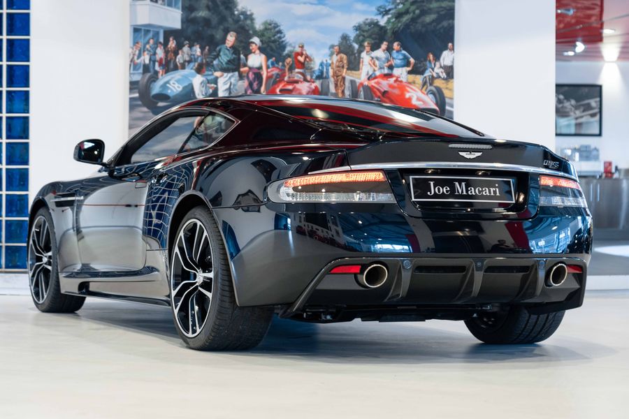 Aston Martin DBS Coupe UB2010