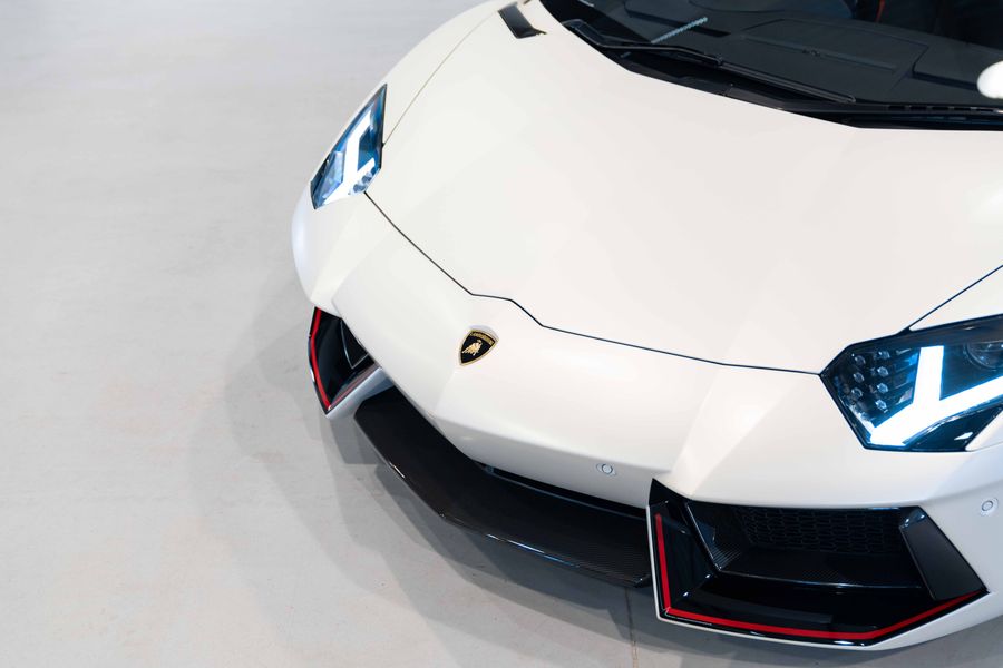Lamborghini Aventador Pirelli Edition