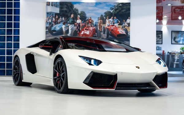 Lamborghini Aventador Pirelli Edition